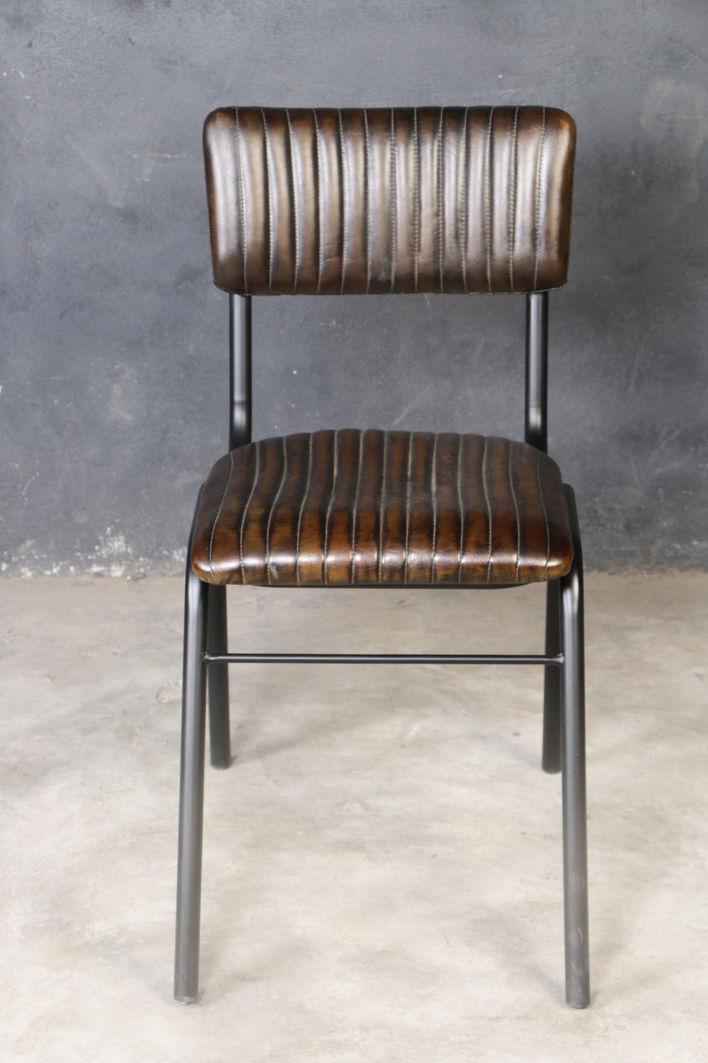 Luna Stool