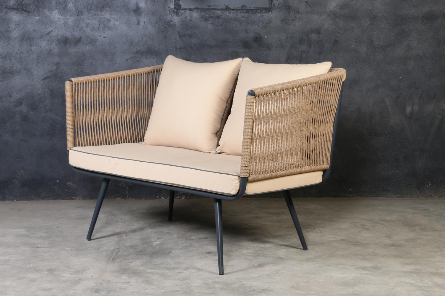 Luna Lounger